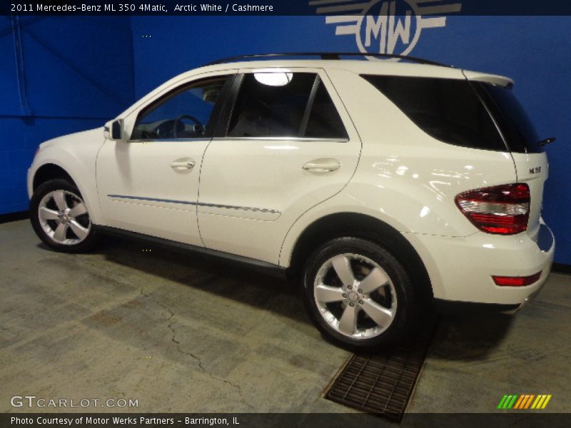 Arctic White / Cashmere 2011 Mercedes-Benz ML 350 4Matic