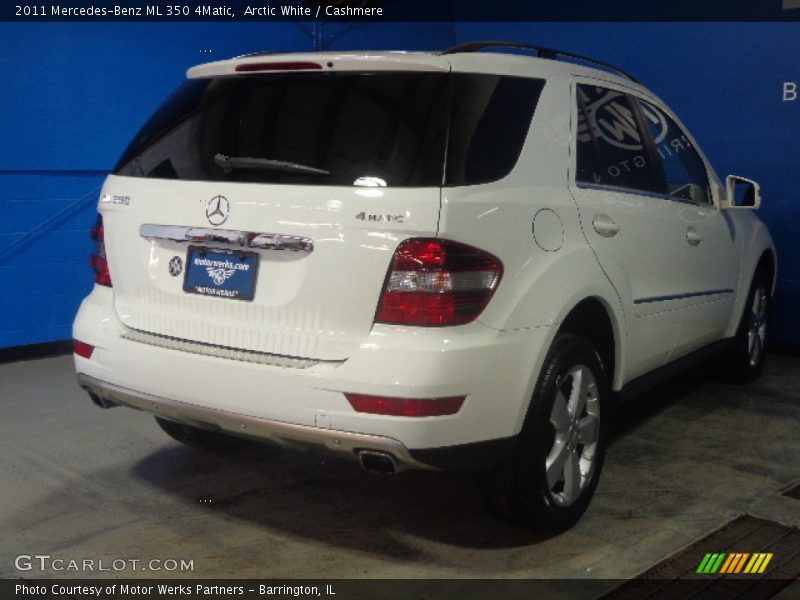 Arctic White / Cashmere 2011 Mercedes-Benz ML 350 4Matic