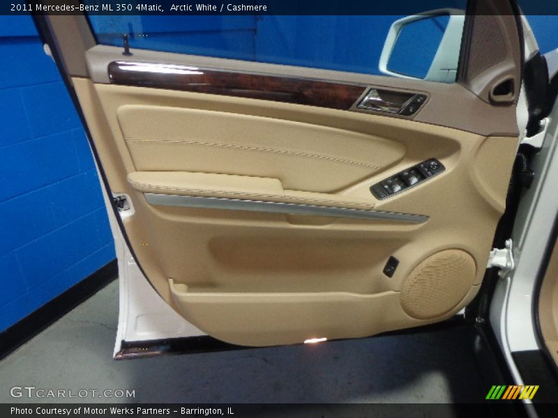 Arctic White / Cashmere 2011 Mercedes-Benz ML 350 4Matic