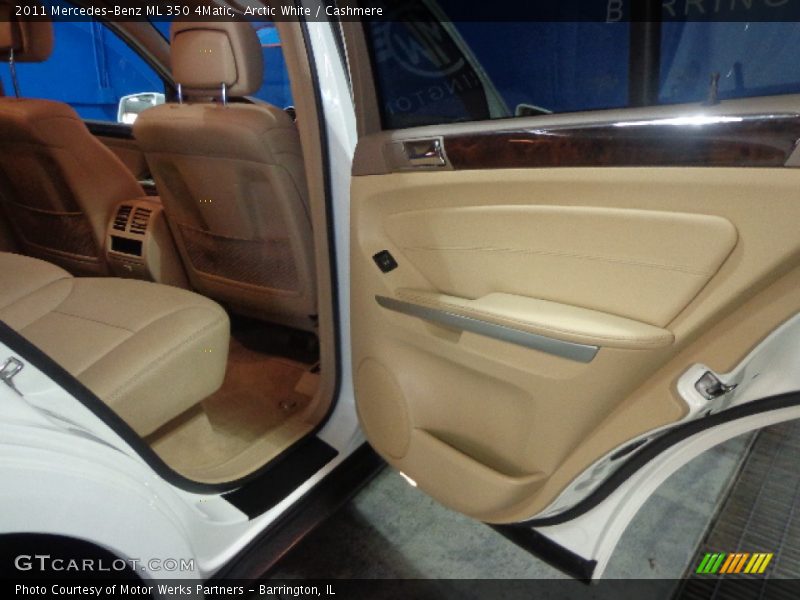 Arctic White / Cashmere 2011 Mercedes-Benz ML 350 4Matic
