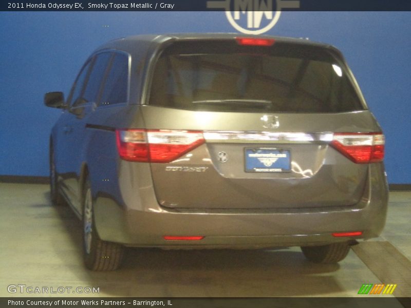 Smoky Topaz Metallic / Gray 2011 Honda Odyssey EX