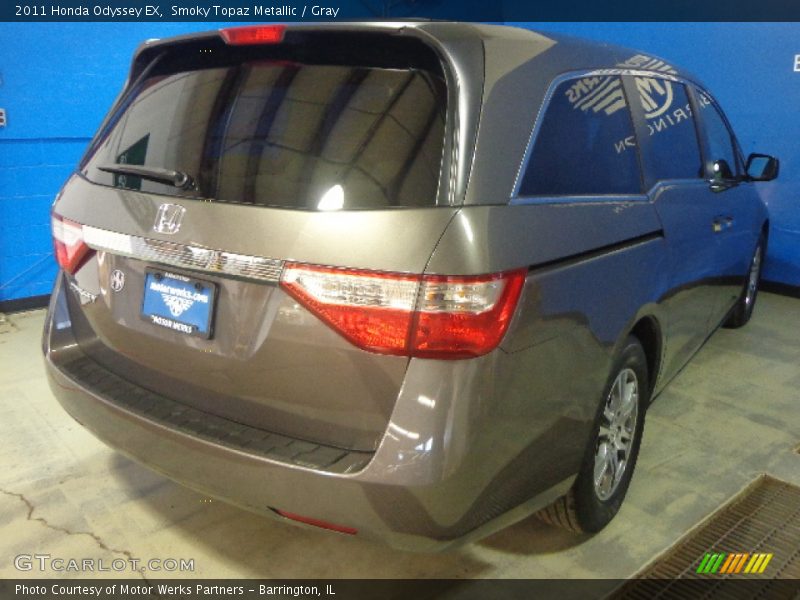 Smoky Topaz Metallic / Gray 2011 Honda Odyssey EX