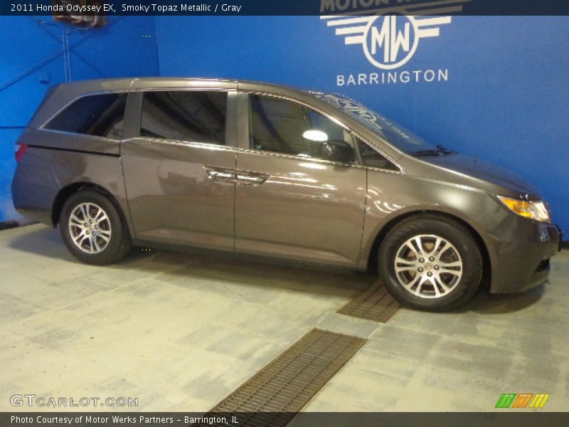 Smoky Topaz Metallic / Gray 2011 Honda Odyssey EX
