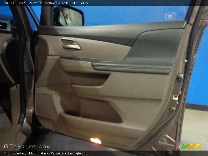 Smoky Topaz Metallic / Gray 2011 Honda Odyssey EX