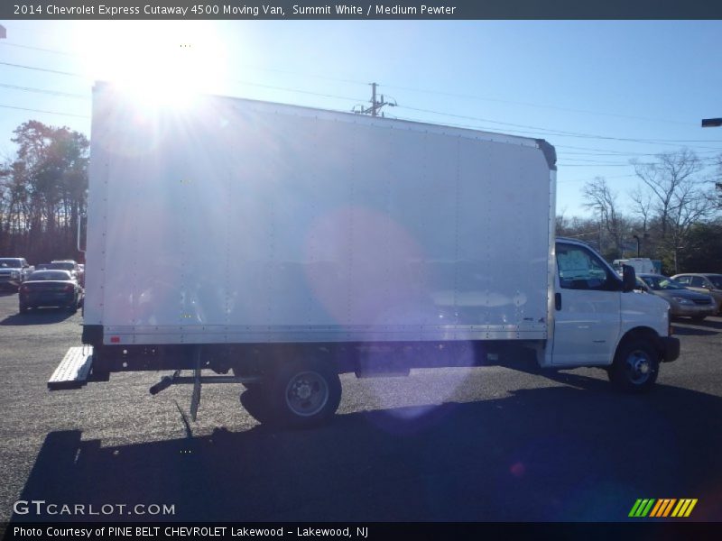 Summit White / Medium Pewter 2014 Chevrolet Express Cutaway 4500 Moving Van