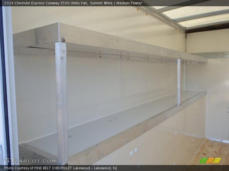 Summit White / Medium Pewter 2014 Chevrolet Express Cutaway 3500 Utility Van