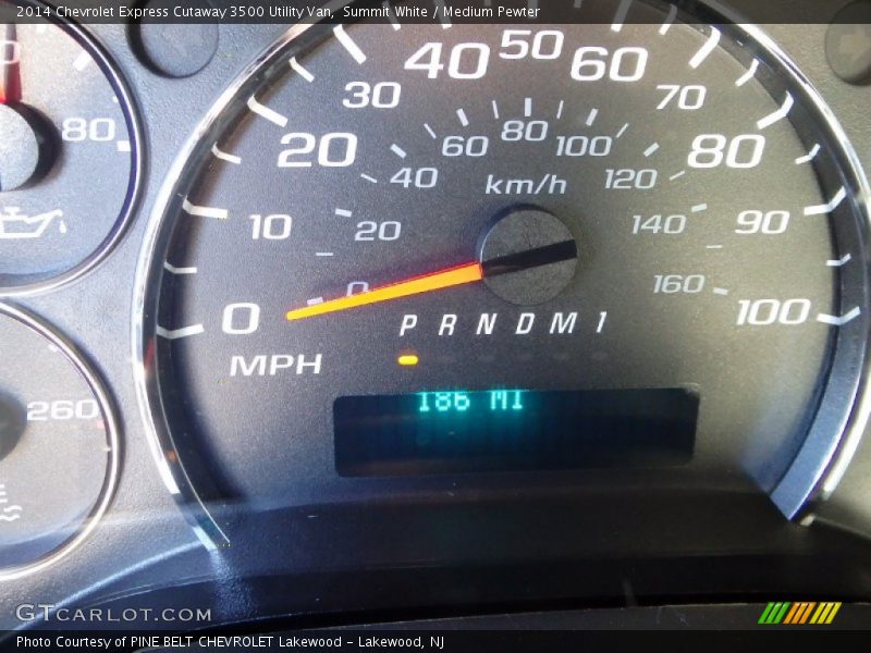 Summit White / Medium Pewter 2014 Chevrolet Express Cutaway 3500 Utility Van