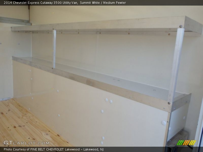 Summit White / Medium Pewter 2014 Chevrolet Express Cutaway 3500 Utility Van