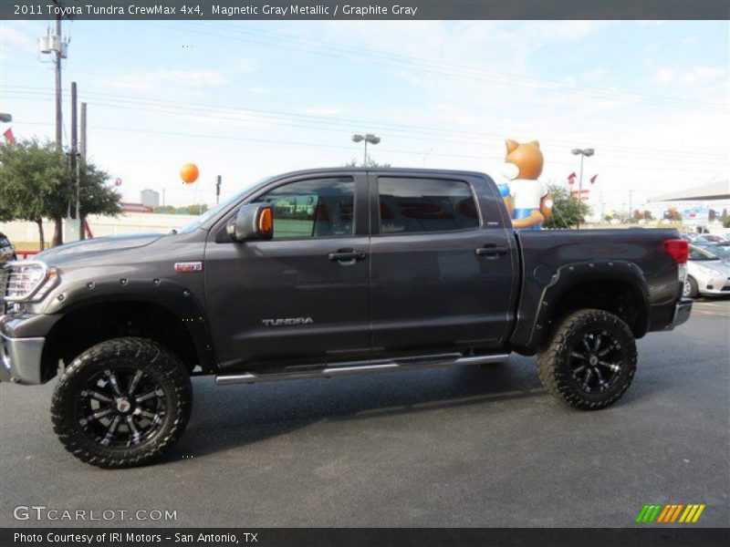 Magnetic Gray Metallic / Graphite Gray 2011 Toyota Tundra CrewMax 4x4