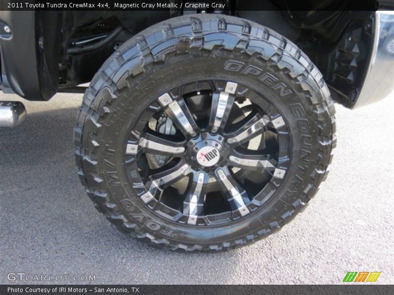 Magnetic Gray Metallic / Graphite Gray 2011 Toyota Tundra CrewMax 4x4
