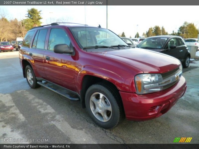 Red Jewel Tint Coat / Light Gray 2007 Chevrolet TrailBlazer LS 4x4