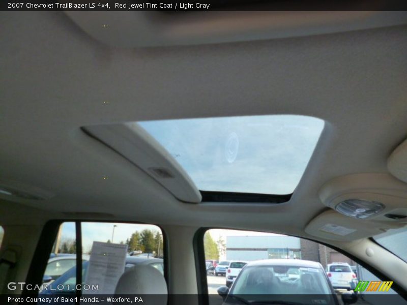 Red Jewel Tint Coat / Light Gray 2007 Chevrolet TrailBlazer LS 4x4