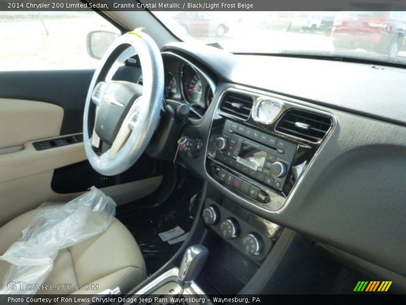 Granite Crystal Metallic / Black/Light Frost Beige 2014 Chrysler 200 Limited Sedan