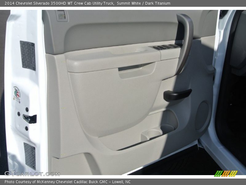 Summit White / Dark Titanium 2014 Chevrolet Silverado 3500HD WT Crew Cab Utility Truck