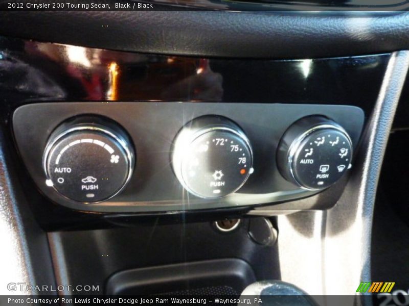 Black / Black 2012 Chrysler 200 Touring Sedan