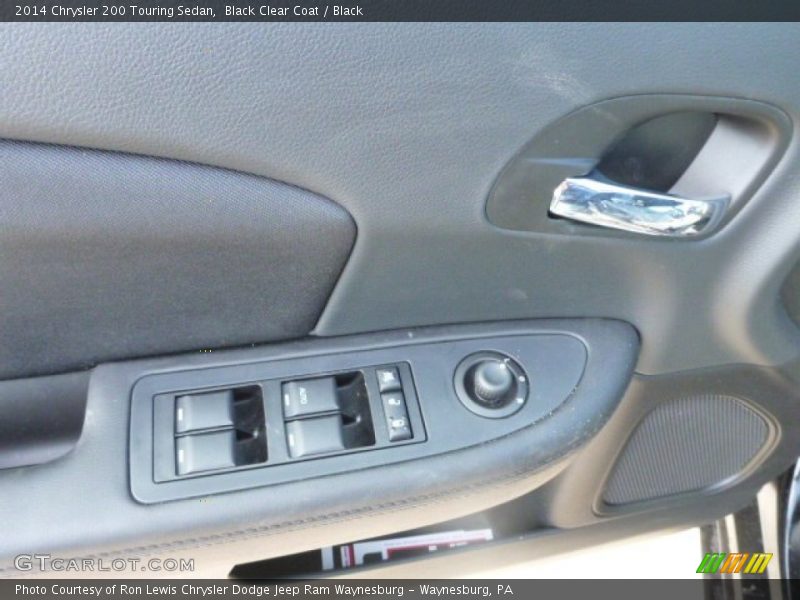 Black Clear Coat / Black 2014 Chrysler 200 Touring Sedan