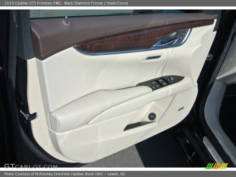 Black Diamond Tricoat / Shale/Cocoa 2014 Cadillac XTS Premium FWD