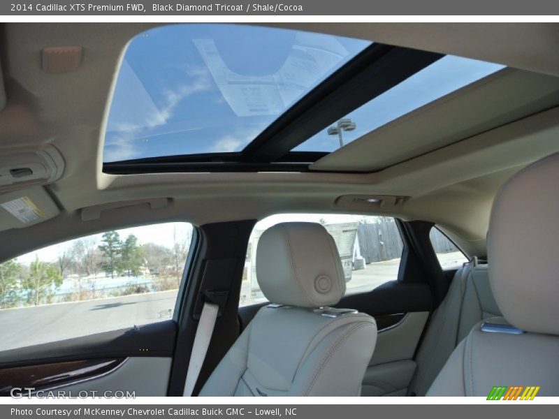 Black Diamond Tricoat / Shale/Cocoa 2014 Cadillac XTS Premium FWD