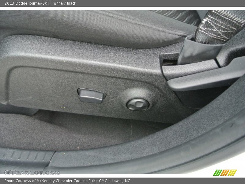 White / Black 2013 Dodge Journey SXT