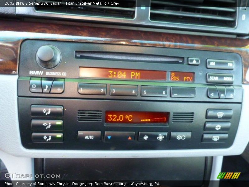 Titanium Silver Metallic / Grey 2003 BMW 3 Series 330i Sedan