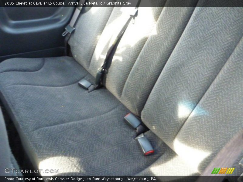 Arrival Blue Metallic / Graphite Gray 2005 Chevrolet Cavalier LS Coupe