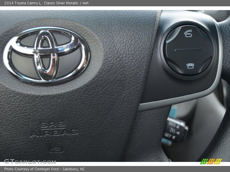 Classic Silver Metallic / Ash 2014 Toyota Camry L