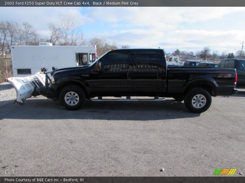 Black / Medium Flint Grey 2003 Ford F250 Super Duty XLT Crew Cab 4x4