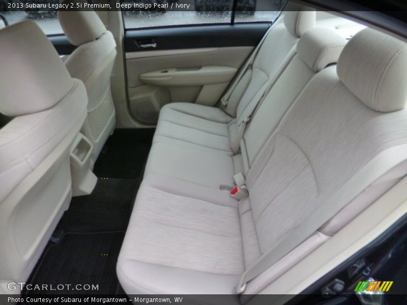 Deep Indigo Pearl / Ivory 2013 Subaru Legacy 2.5i Premium