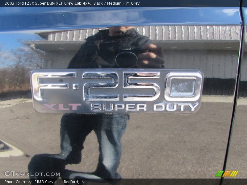 Black / Medium Flint Grey 2003 Ford F250 Super Duty XLT Crew Cab 4x4