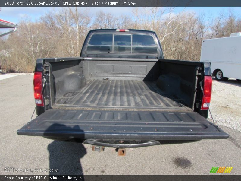 Black / Medium Flint Grey 2003 Ford F250 Super Duty XLT Crew Cab 4x4