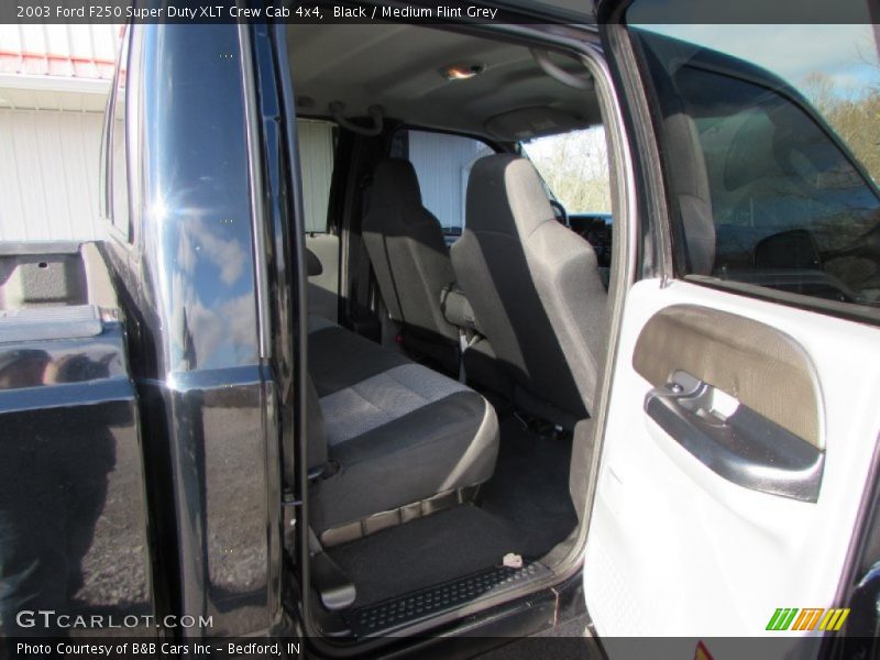 Black / Medium Flint Grey 2003 Ford F250 Super Duty XLT Crew Cab 4x4
