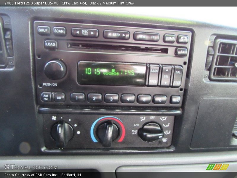 Black / Medium Flint Grey 2003 Ford F250 Super Duty XLT Crew Cab 4x4