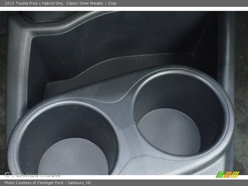 Classic Silver Metallic / Gray 2013 Toyota Prius c Hybrid One