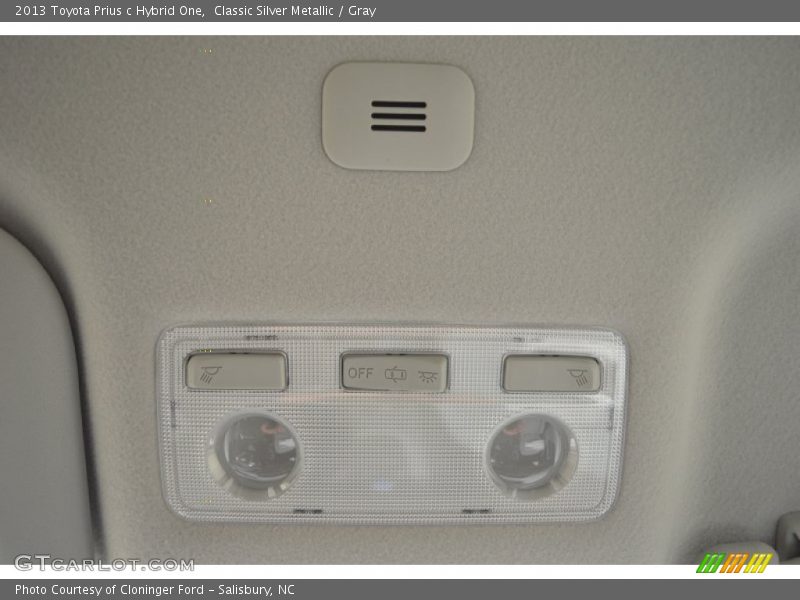 Classic Silver Metallic / Gray 2013 Toyota Prius c Hybrid One