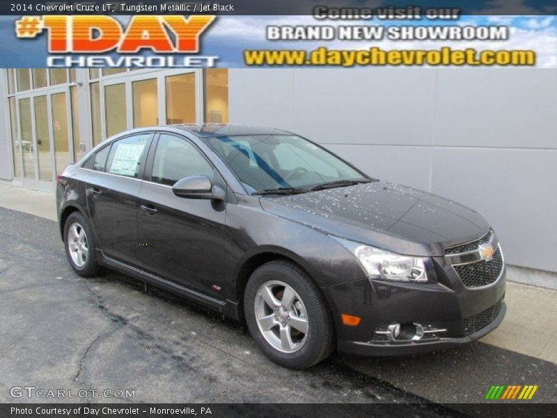 Tungsten Metallic / Jet Black 2014 Chevrolet Cruze LT