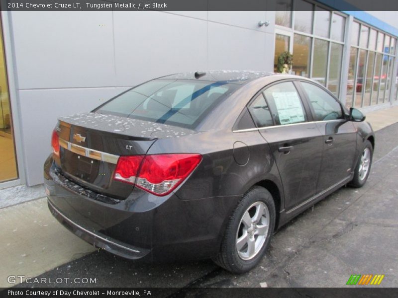 Tungsten Metallic / Jet Black 2014 Chevrolet Cruze LT