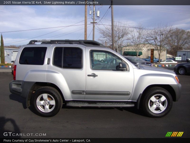 Silver Lightning Metallic / Steel/Graphite 2005 Nissan Xterra SE 4x4