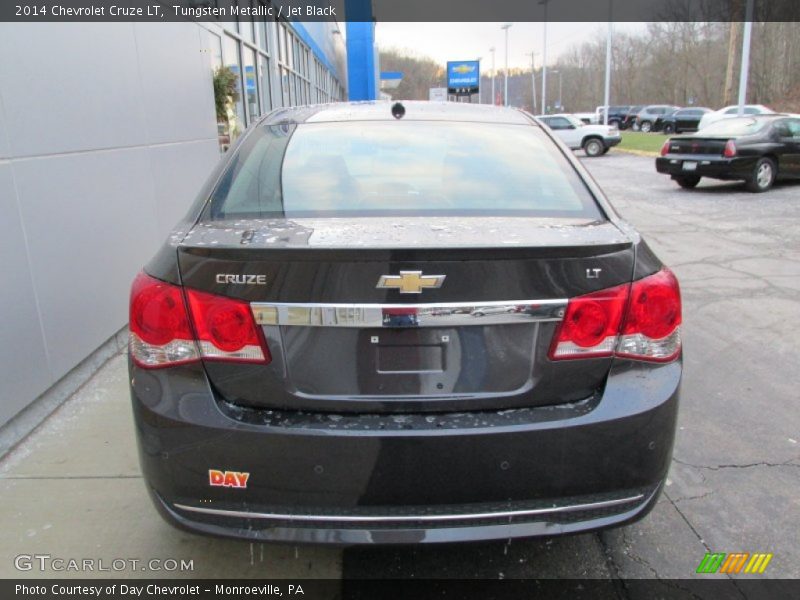 Tungsten Metallic / Jet Black 2014 Chevrolet Cruze LT