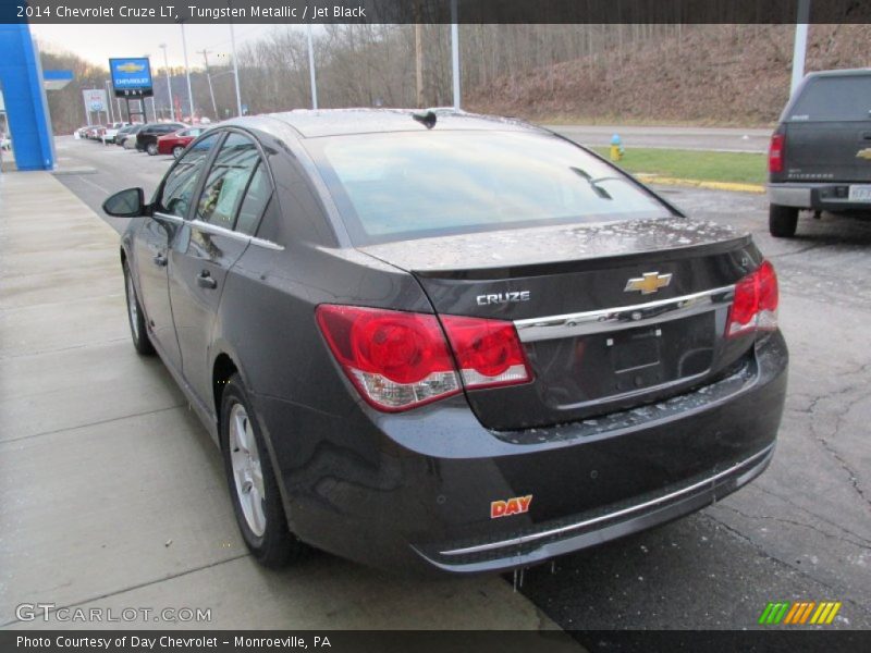 Tungsten Metallic / Jet Black 2014 Chevrolet Cruze LT