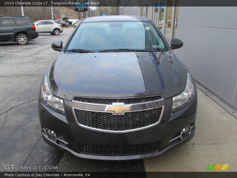 Tungsten Metallic / Jet Black 2014 Chevrolet Cruze LT
