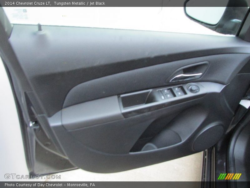 Tungsten Metallic / Jet Black 2014 Chevrolet Cruze LT