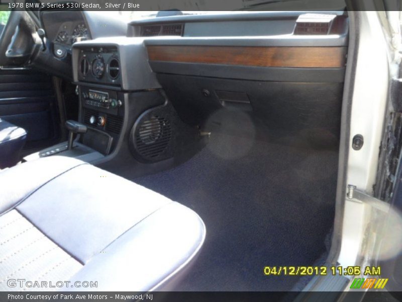 Silver / Blue 1978 BMW 5 Series 530i Sedan