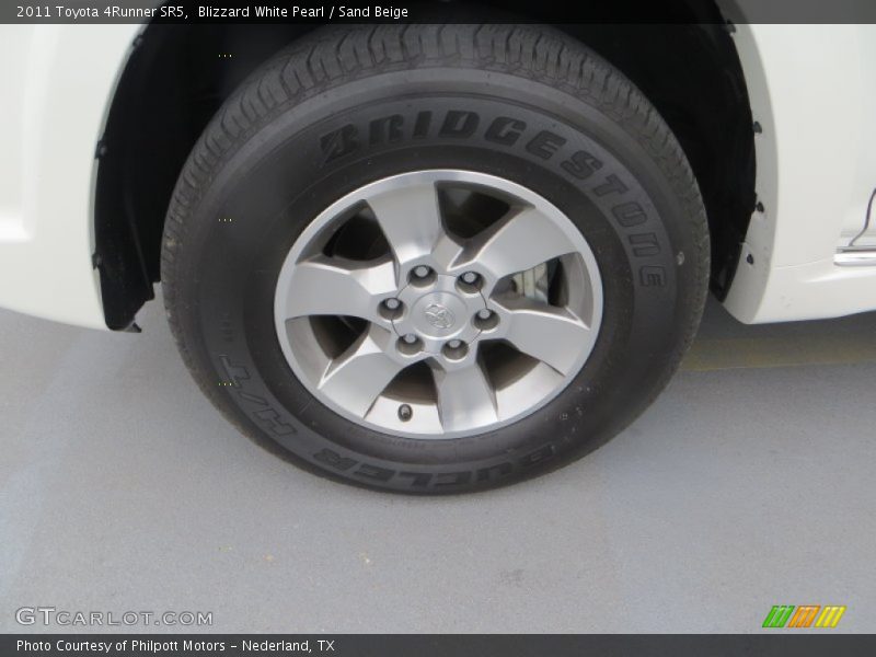 Blizzard White Pearl / Sand Beige 2011 Toyota 4Runner SR5