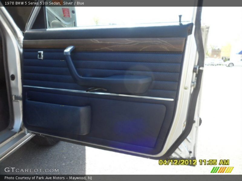 Silver / Blue 1978 BMW 5 Series 530i Sedan