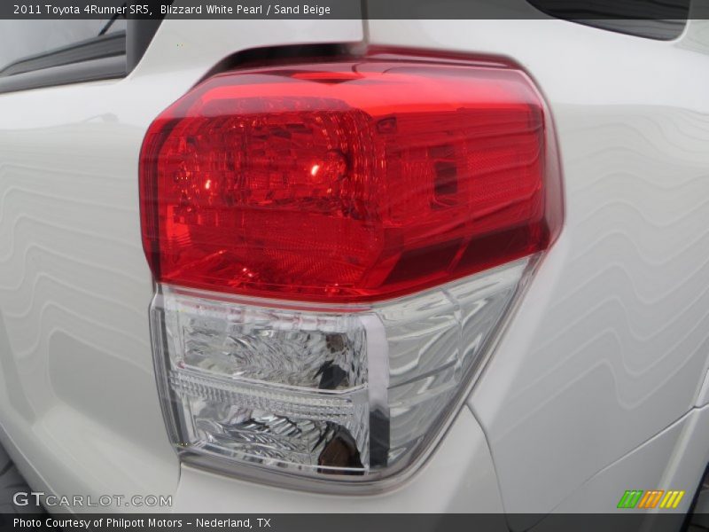 Blizzard White Pearl / Sand Beige 2011 Toyota 4Runner SR5
