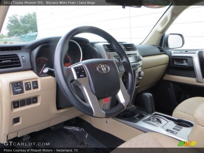 Blizzard White Pearl / Sand Beige 2011 Toyota 4Runner SR5