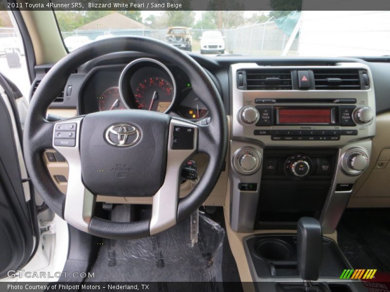 Blizzard White Pearl / Sand Beige 2011 Toyota 4Runner SR5