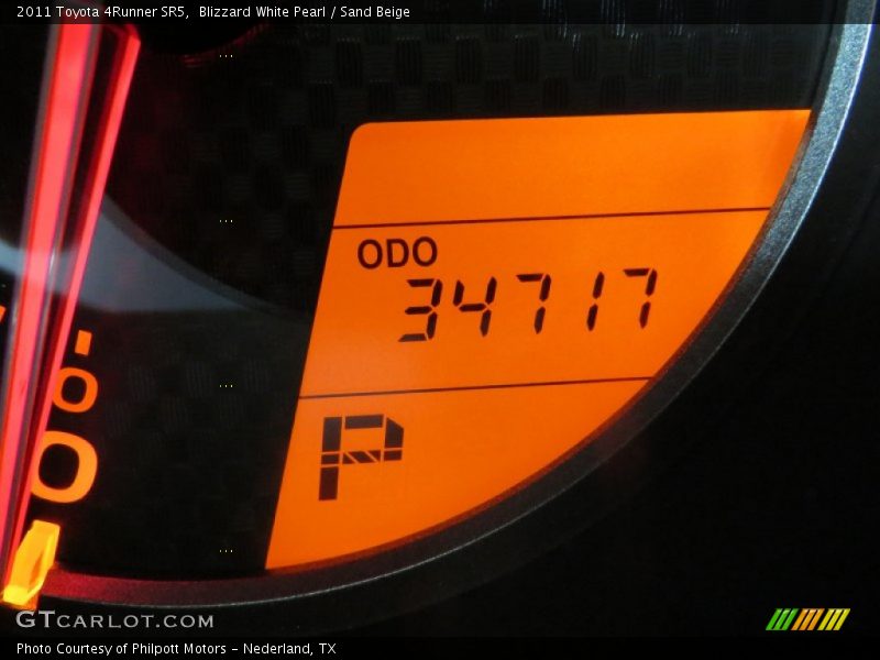 Blizzard White Pearl / Sand Beige 2011 Toyota 4Runner SR5