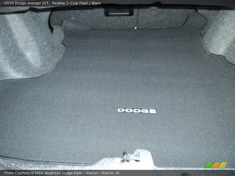 Redline 2-Coat Pearl / Black 2014 Dodge Avenger SXT