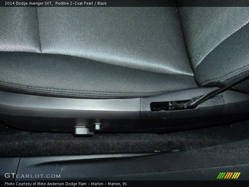 Redline 2-Coat Pearl / Black 2014 Dodge Avenger SXT